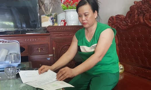 Chị Lê Thị Lan, một trong số những CNLĐ đã nghỉ việc tại Công ty Giống cây trồng - Con nuôi Ninh Bình. Ảnh: Diệu Anh