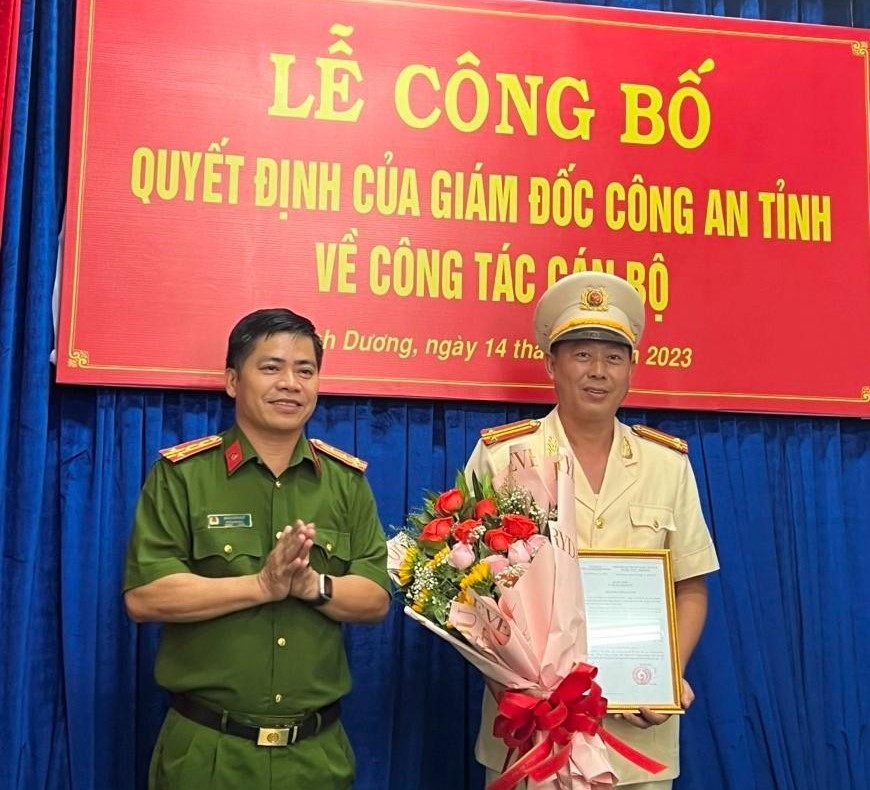 Trung tá Trần Minh Tuấn đến nhận công tác và giữ chức vụ Phó Trưởng phòng Cảnh sát giao thông.Ảnh: CABD
