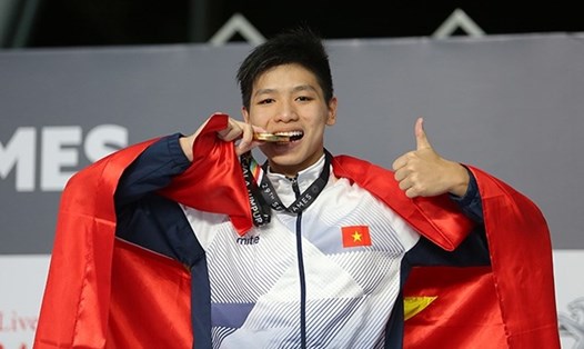 Kình ngư Kim Sơn từ giã đội tuyển bơi quốc gia. Ảnh: Hoàng Anh