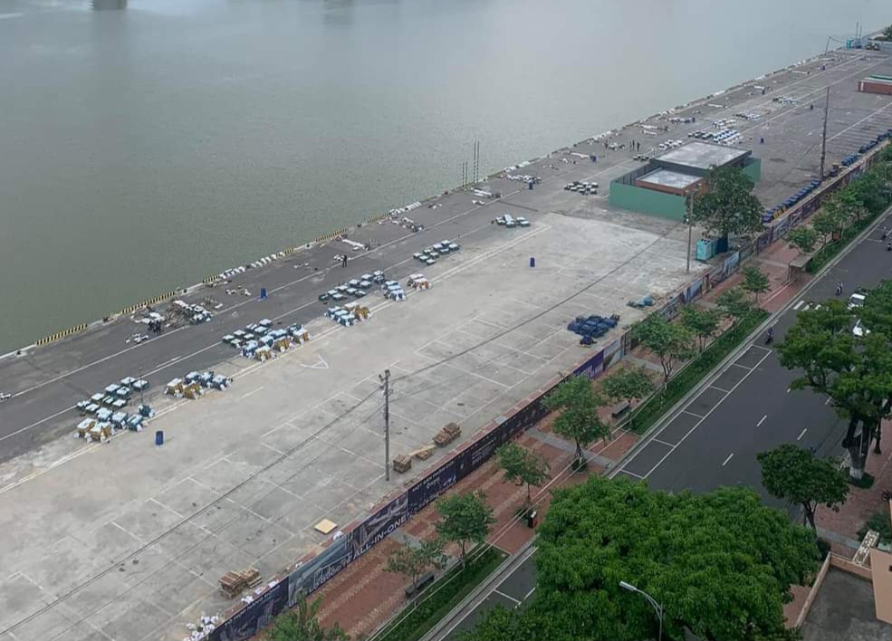 Đà Nẵng thu phí đỗ xe ở cảng sông Hàn