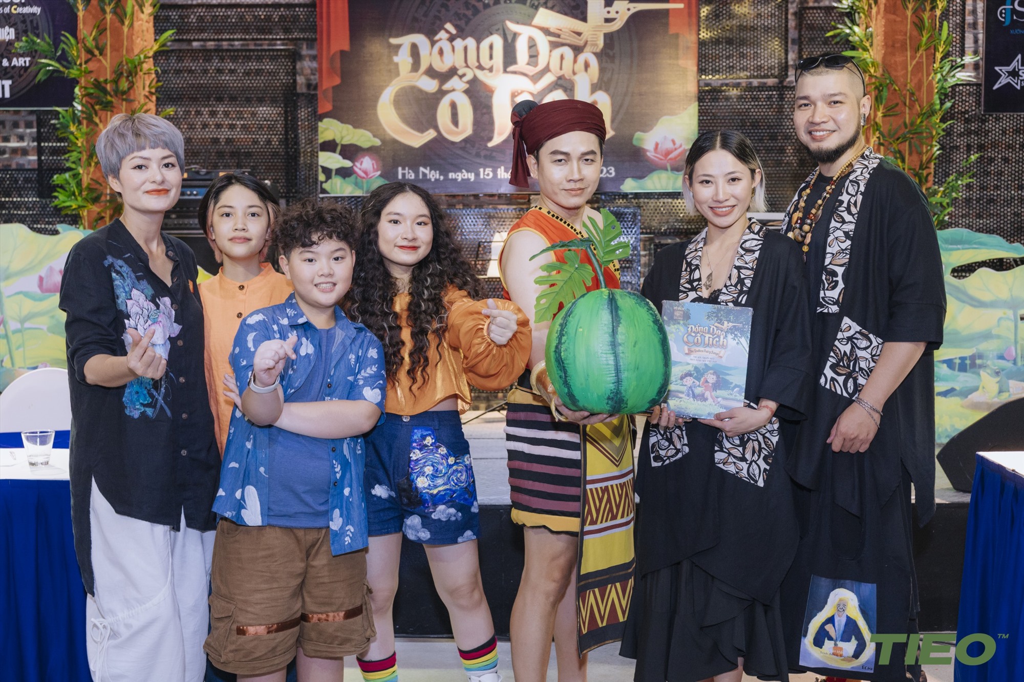 Cổ tích không phải là chuyện hôm qua mà vẫn đang được sống trong thế giới hiện đại. Ảnh: Nhân vật cung cấp