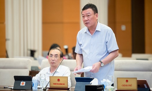 Tổng Thanh tra Chính phủ Đoàn Hồng Phong trình bày Tờ trình trước Ủy ban Thường vụ Quốc hội. Ảnh: Phạm Thắng/QH