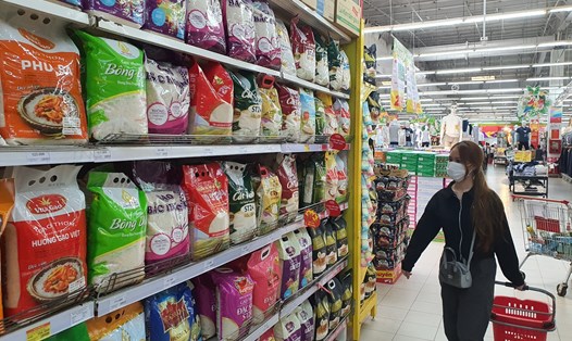 Giá gạo xuất khẩu Thái Lan đang giảm mạnh. Ảnh minh họa: Phan Anh