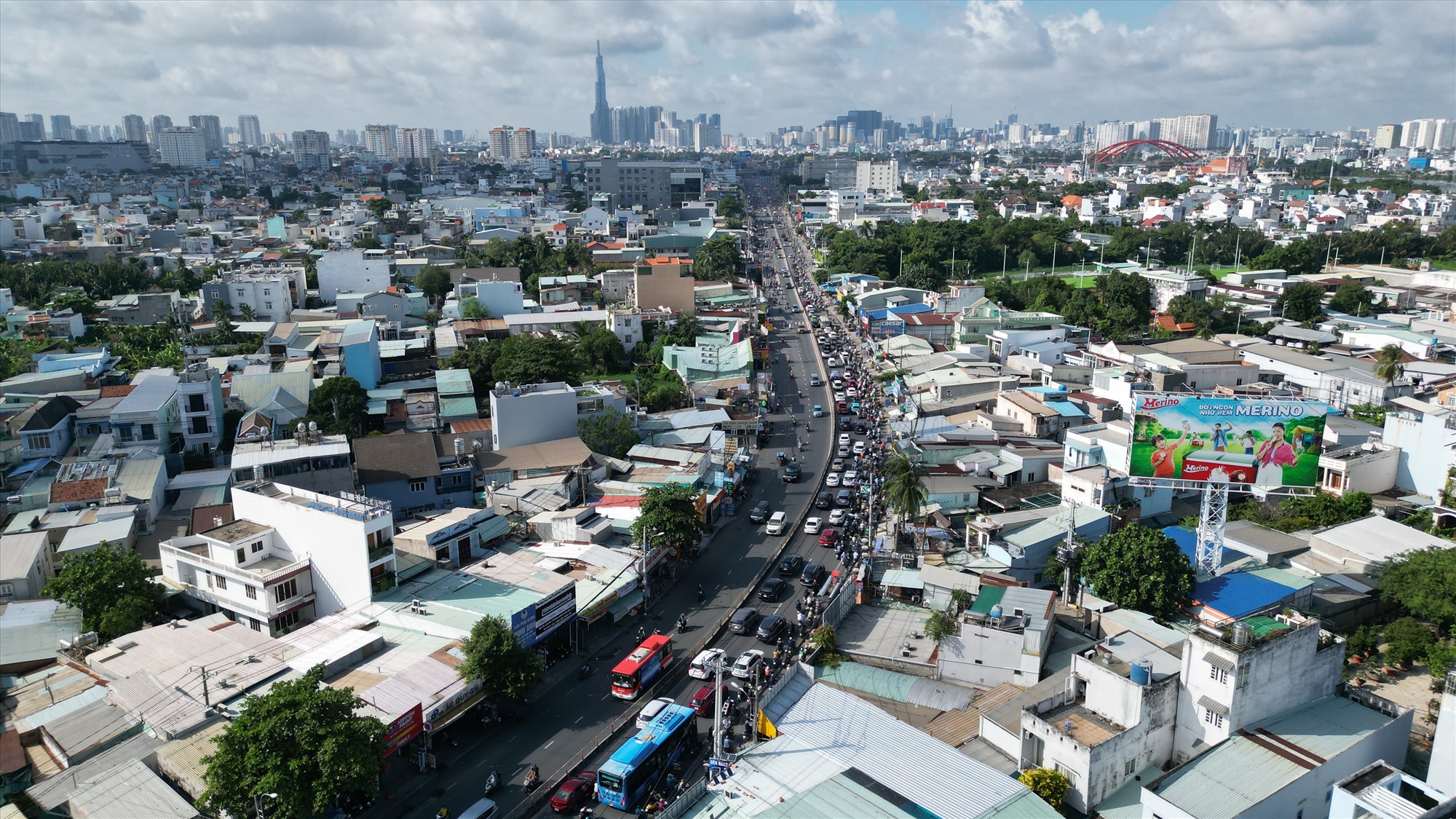 Theo kế hoạch trong năm 2023 của TPHCM, dự án mở rộng Quốc lộ 13 đoạn từ chân cầu Bình Triệu đến ngã tư Bình Phước (TPHCM) dài gần 5km sẽ được phê duyệt báo cáo nghiên cứu tiền khả thi, năm 2024 phê duyệt báo cáo nghiên cứu khả thi và khởi công công trình vào năm 2025.