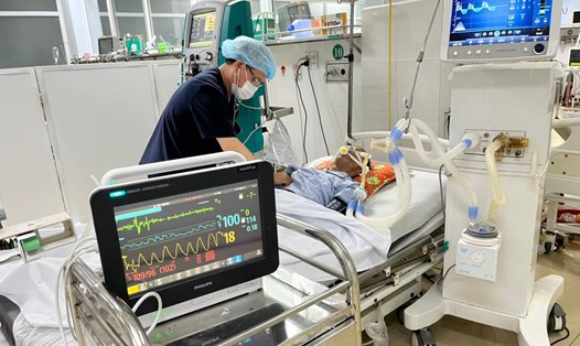 Bác sĩ bỏ việc là một trong những nguyên nhân khiến các cơ sở y tế công lập tại Quảng Nam đối diện với tình trạng thiếu bác sĩ. Ảnh: Hoàng Bin
