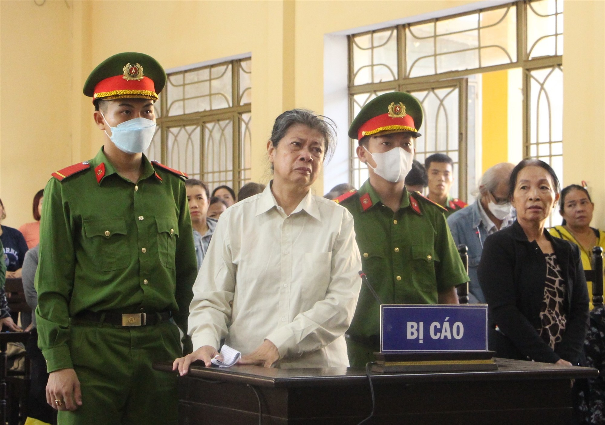 Bị cáo Nguyễn Thị Kim Anh tại phiên tòa. Ảnh: Hoàng Bin 