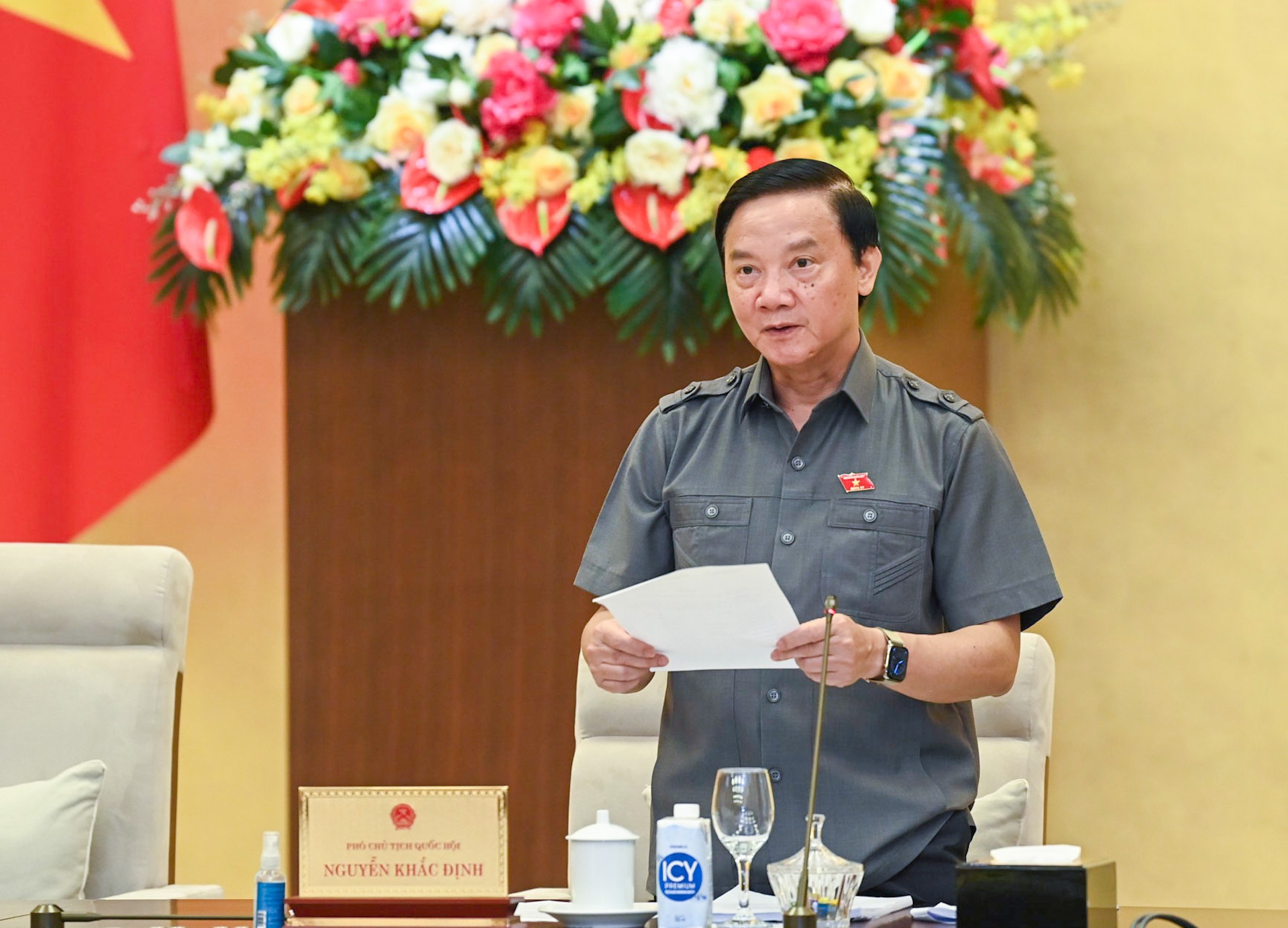 Phó Chủ tịch Quốc hội Nguyễn Khắc Định phát biểu. Ảnh: Phạm Đông