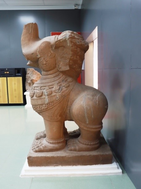 Pho tượng Gajasimha Tháp Mắm tại Bảo tàng tỉnh Bình Định.  Ảnh: Nhân vật cung cấp