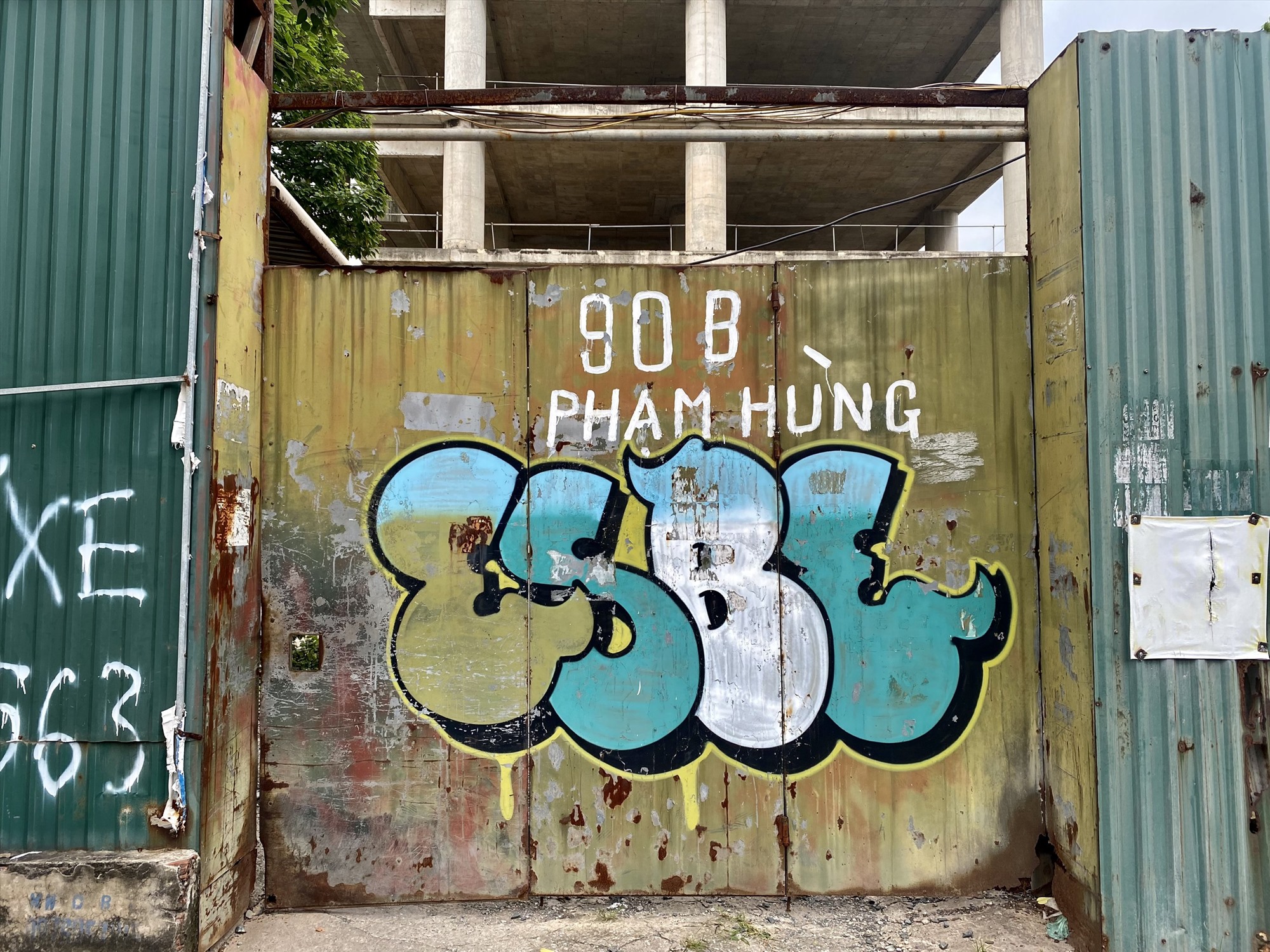 Mặt tiền của dự án có địa chỉ tại 90 Phạm Hùng. Ảnh: Vĩnh Hoàng
