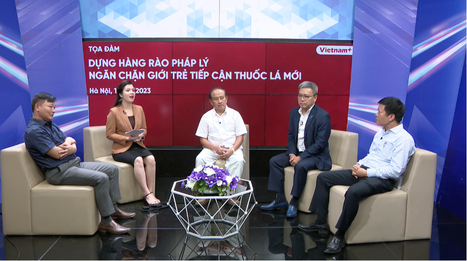 Tọa đàm “Dựng hàng rào pháp lý ngăn chặn giới trẻ tiếp cận thuốc lá mới” nhận được những góp ý cụ thể, thiết thực của các đại biểu. Nguồn ảnh: 