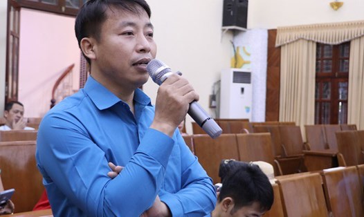 Phó Chủ tịch Công đoàn Công ty TNHH MTV VietPan Pacific World Nguyễn Văn Bằng phát biểu ý kiến. Ảnh: LĐLĐ huyện Hiệp Hòa