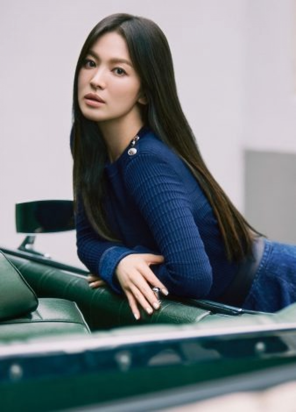 Song Hye Kyo là gương mặt đại diện của nhiều nhãn hàng nổi tiếng. Ảnh: Instagram