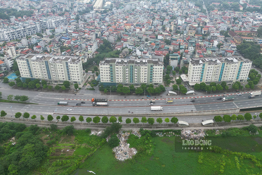 Hiện nay, khu nhà giãn dân tại phường Thượng Thanh gồm 5 tòa nhà (N015A, N015B, N015C, N015D, N015E) nằm dọc đường Lý Sơn đã bỏ hoang hơn 11 năm mà không có người về ở, gây lãng phí lớn.