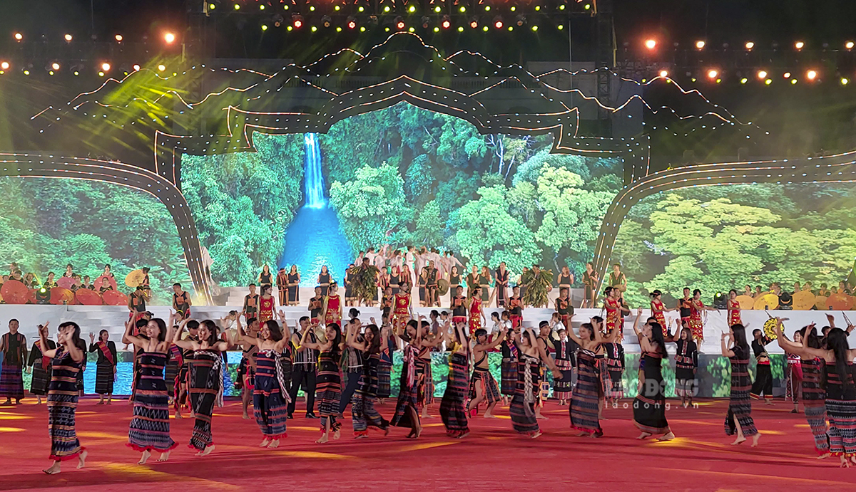 Bộ VHTTDL đang trình Chính phủ xem xét đồng ý để tỉnh Điện Biên đăng cai năm Du lịch quốc gia 2024. Ảnh: Văn Thành Chương