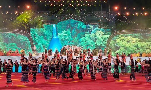 Bộ VHTTDL đang trình Chính phủ xem xét đồng ý để tỉnh Điện Biên đăng cai năm Du lịch quốc gia 2024. Ảnh: Văn Thành Chương