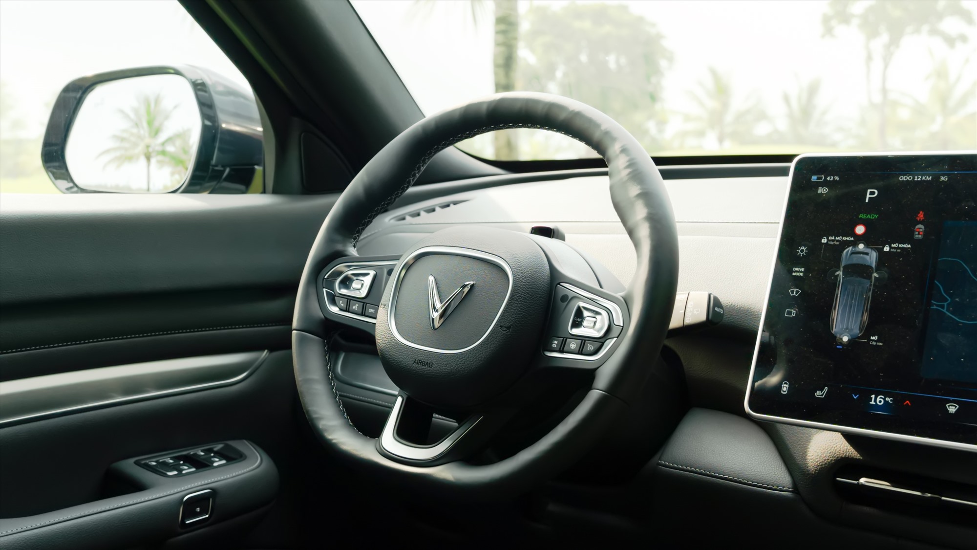 Những giải pháp và công nghệ thông minh do VinAI nghiên cứu và phát triển được tích hợp trên những mẫu xe của VinFast. Ảnh: Hoàng Đức