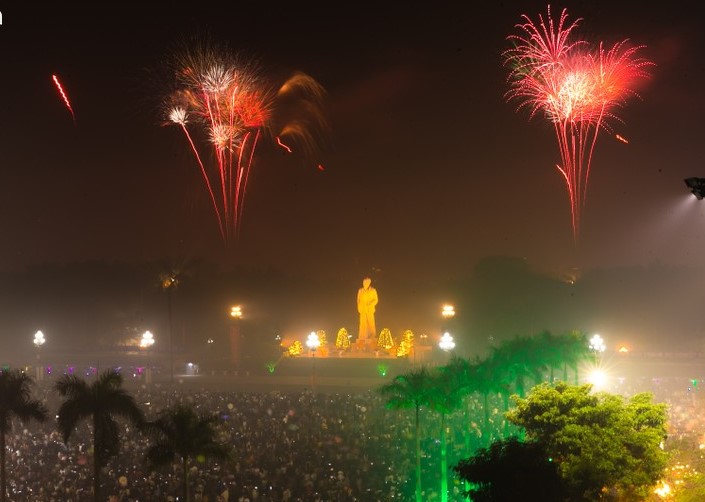 TP Vinh sẽ bắn pháo hoa tại lễ kỷ niệm 60 năm thành lập thành phố. Ảnh tư liệu: Hải Đăng