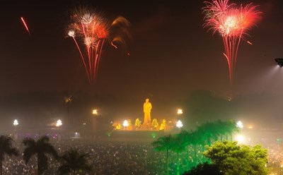 TP Vinh sẽ bắn pháo hoa tại lễ kỷ niệm 60 năm thành lập thành phố. Ảnh tư liệu: Hải Đăng