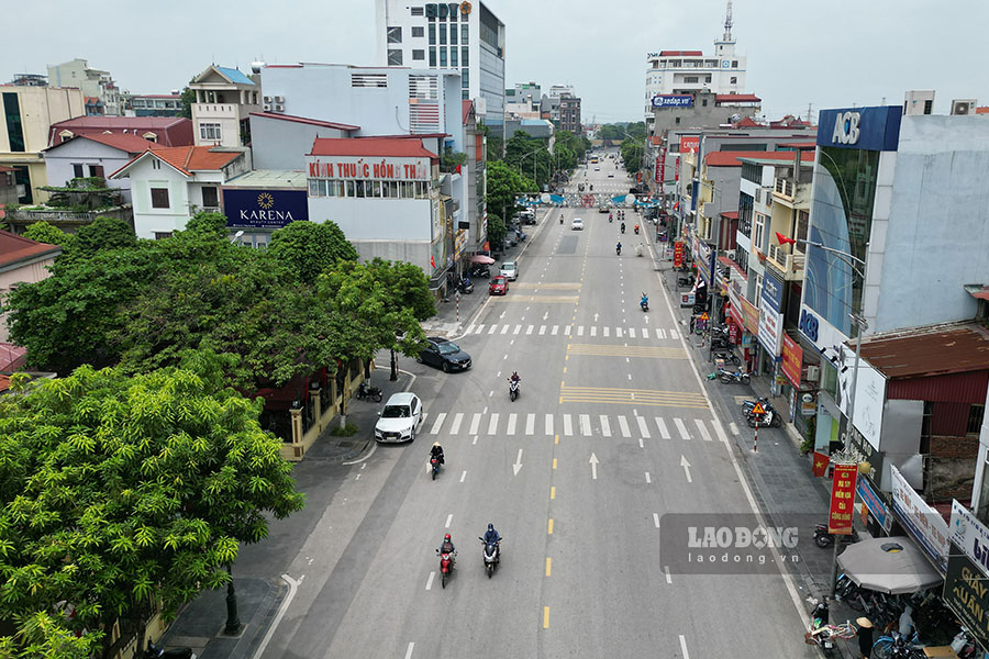 Theo Văn phòng Điều phối chương trình xây dựng nông thôn mới Hà Nội, đến nay, huyện Đông Anh có 12 xã được công nhận đạt chuẩn nông thôn mới nâng cao. Với tiêu chí huyện nông thôn mới nâng cao, Đông Anh hiện đã đạt 6/9 tiêu chí. Trong ba tiêu chí còn lại chưa đạt gồm: Y tế - văn hóa - giáo dục, kinh tế và môi trường được đánh giá là rất cao, thậm chí cao hơn đối với đô thị, như trường học, cơ sở vật chất văn hóa đang được huyện này gấp rút thực hiện.