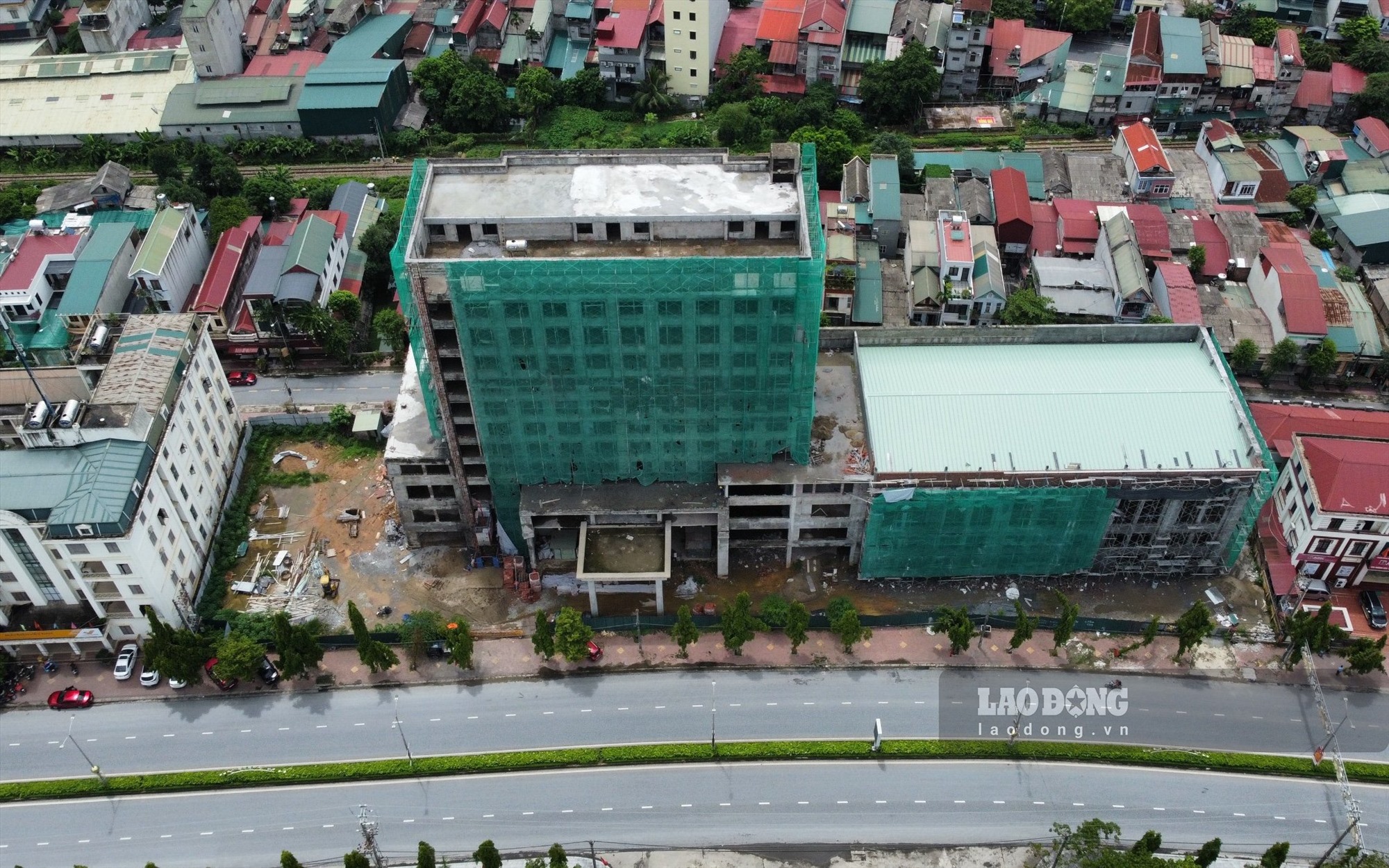 Ngày 6/8/2018 UBND tỉnh Yên Bái đã chấp thuận chủ trương cho phép Công ty TNHH tổng công ty Hòa Bình Minh kéo dài thời gian xây dựng cơ bản Dự án khách sạn du lịch, Dịch vụ tổng hợp Hòa Bình Minh 3 sao đến ngày 1/7/2019.