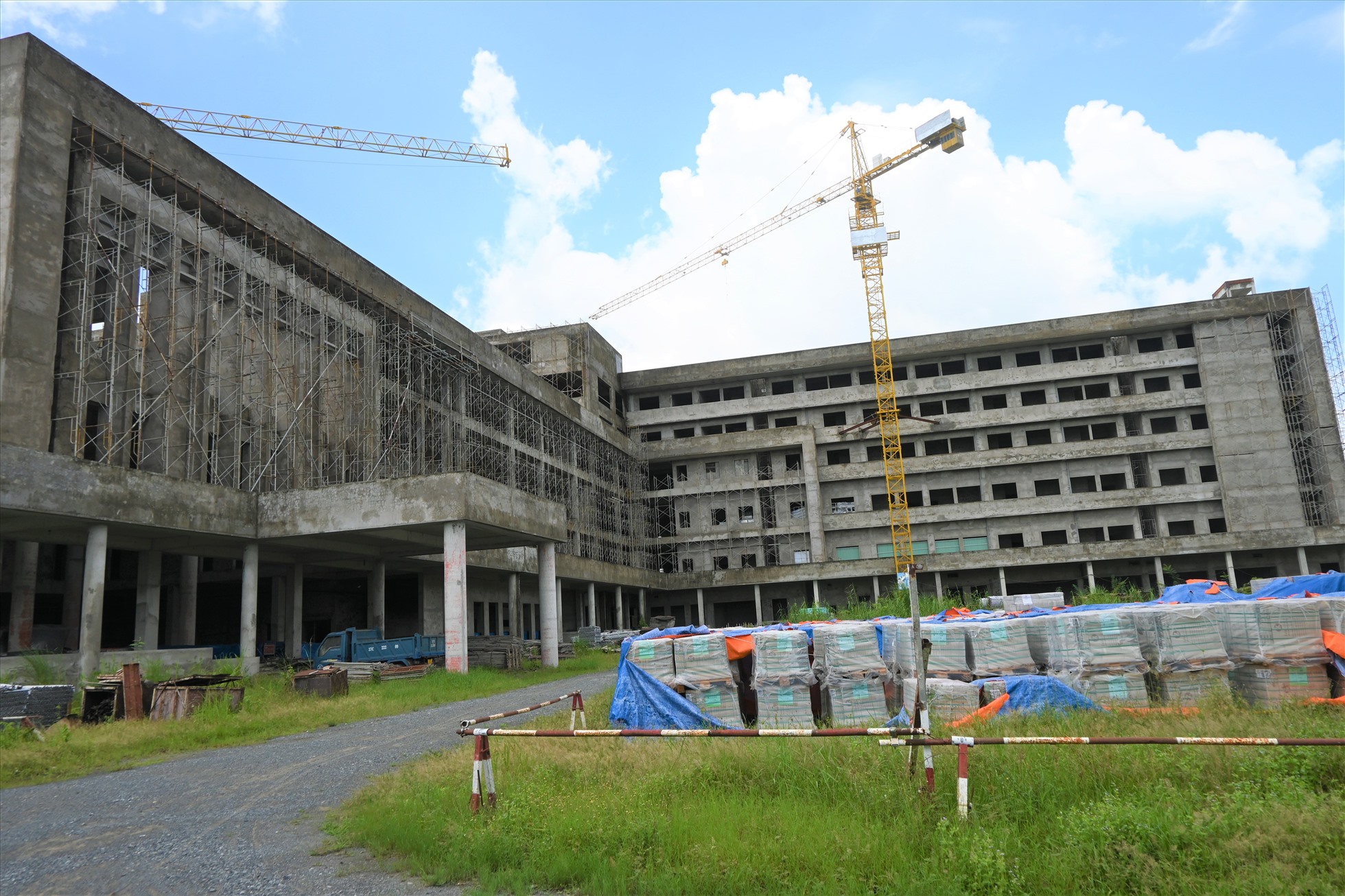 Dự án Bệnh viện Ung bướu TP Cần Thơ đề nghị cắt giảm 359,635 tỉ đồng dự kiến bố trí năm 2023. Ảnh: Thành Nhân - Bích Ngọc