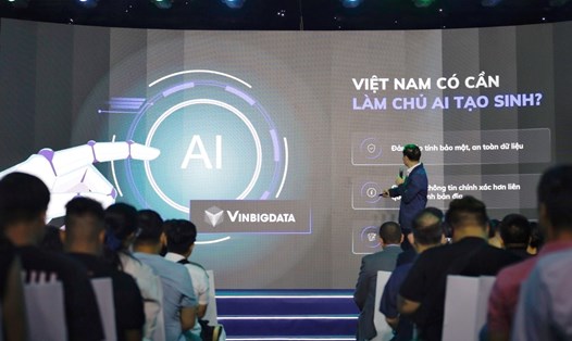 Với việc xây dựng thành công mô hình ngôn ngữ lớn, ChatGPT phiên bản Việt Nam sẽ sớm được ra mắt. Ảnh: Đức Hoàng