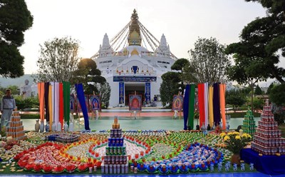 Đàn lễ Mông Sơn Thí thực tại chương trình Vi Nhiễu 108 Vòng Bảo Tháp. Ảnh: BTC