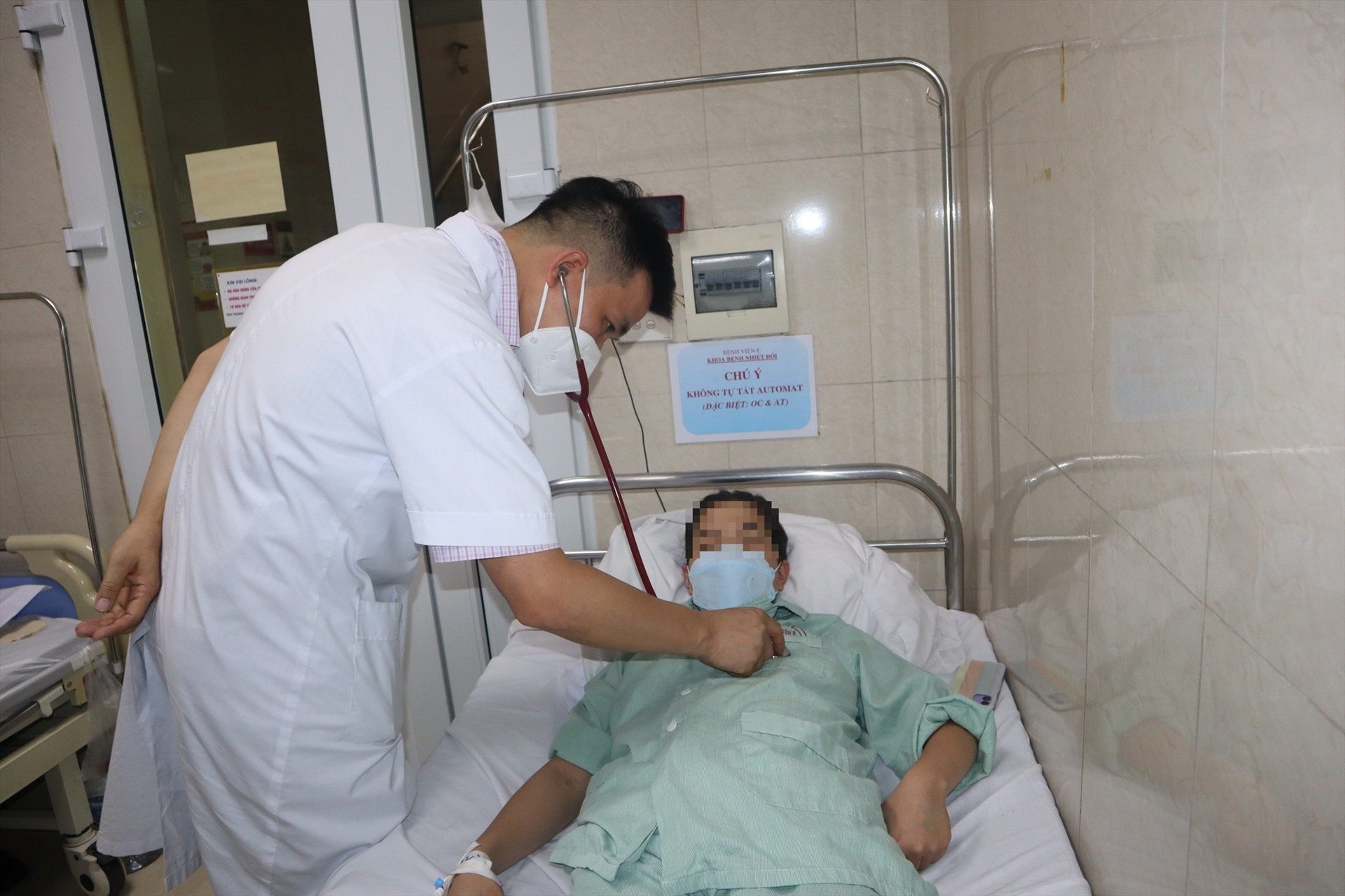 Số ca sốt xuất huyết tại Hà Nội tăng lên gần 1.000 ca/tuần