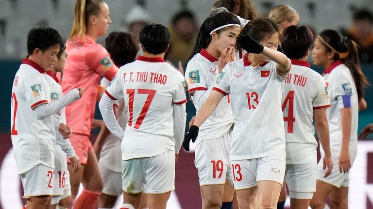 Tuyển nữ Việt Nam di chuyển tổng cộng 184,6 dặm, nhưng vẫn ít nhất tại World Cup nữ 2023. Ảnh: Sky Sports