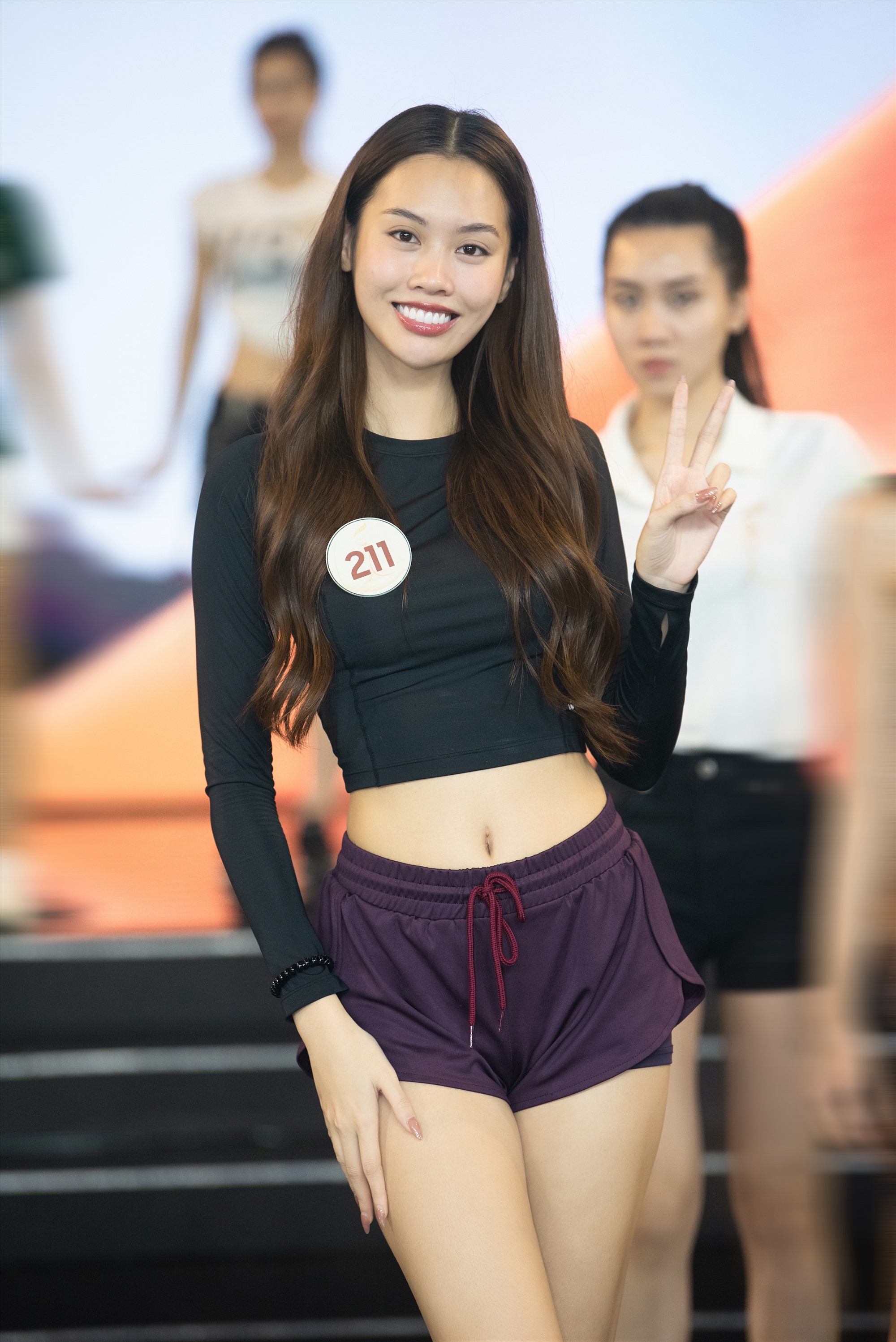 Cùng với Lê Hoàng Phương, Đặng Hoàng Tâm Như cũng được coi là thí sinh Miss Grand Việt Nam 2023 sáng giá để cạnh tranh ngôi vị cao nhất. Với chiều cao 1m75 , số đo 81 - 63 – 90 cm, Tâm Như được đánh giá là có lợi thế về ngoại hình. Ngoài ra cô còn nhận được sự ủng hộ của nhiều khán giả. Ảnh: Sen Vàng. 