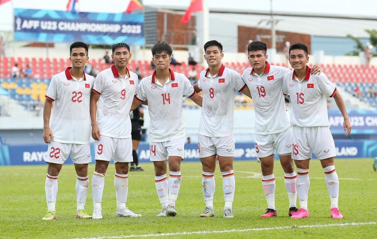 Không vội vàng khi sử dụng cầu thủ trẻ ở U23 Việt Nam