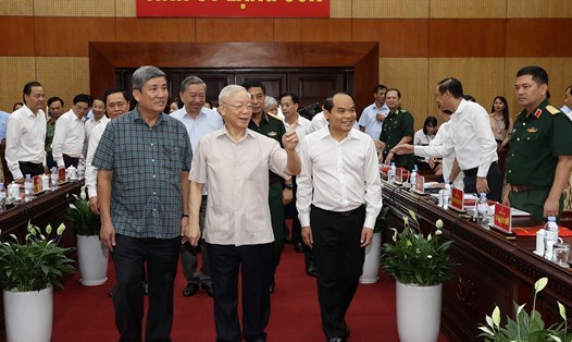 Tổng Bí thư Nguyễn Phú Trọng cùng Đoàn công tác đã thăm và làm việc với Ban Thường vụ Tỉnh ủy và cán bộ chủ chốt tỉnh Lạng Sơn. Ảnh: TTXVN