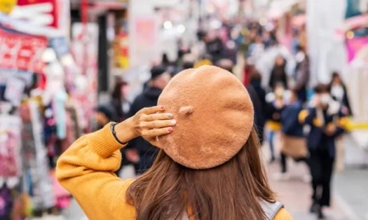 Nhật Bản là quốc gia Châu Á có tỷ lệ tội phạm thấp và chỉ số an toàn cao, phù hợp với khách du lịch một mình. Ảnh: Travel Off Path