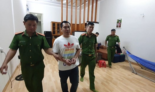 Đối tượng Nguyễn Minh Trúc bị lực lượng Công an bắt giữ. Ảnh: Sỹ Đức