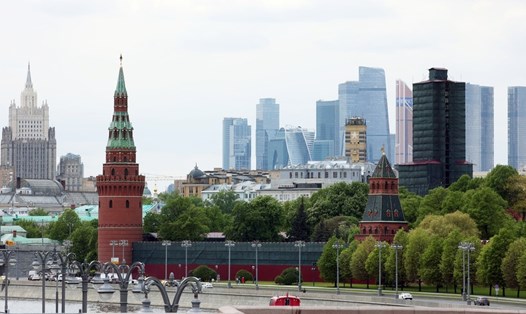 Điện Kremlin và các tòa nhà chọc trời của Trung tâm Thương mại Quốc tế Mátxcơva. Ảnh: Sputnik