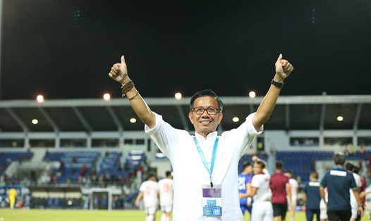 Huấn luyện viên Hoàng Anh Tuấn cùng U23 Việt Nam vô địch giải U23 Đông Nam Á. Ảnh: Lâm Thoả