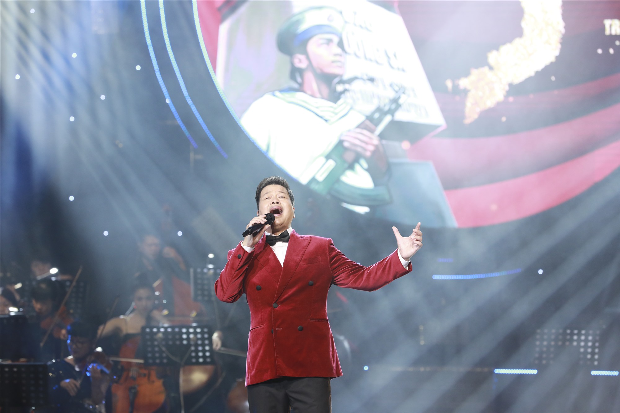 NSƯT Đăng Dương gửi tặng khán giả nhiều ca khúc gắn liền tên tuổi nhưng được làm mới bởi nhạc sĩ Dương Cầm. Ảnh: Nhân vật cung cấp 