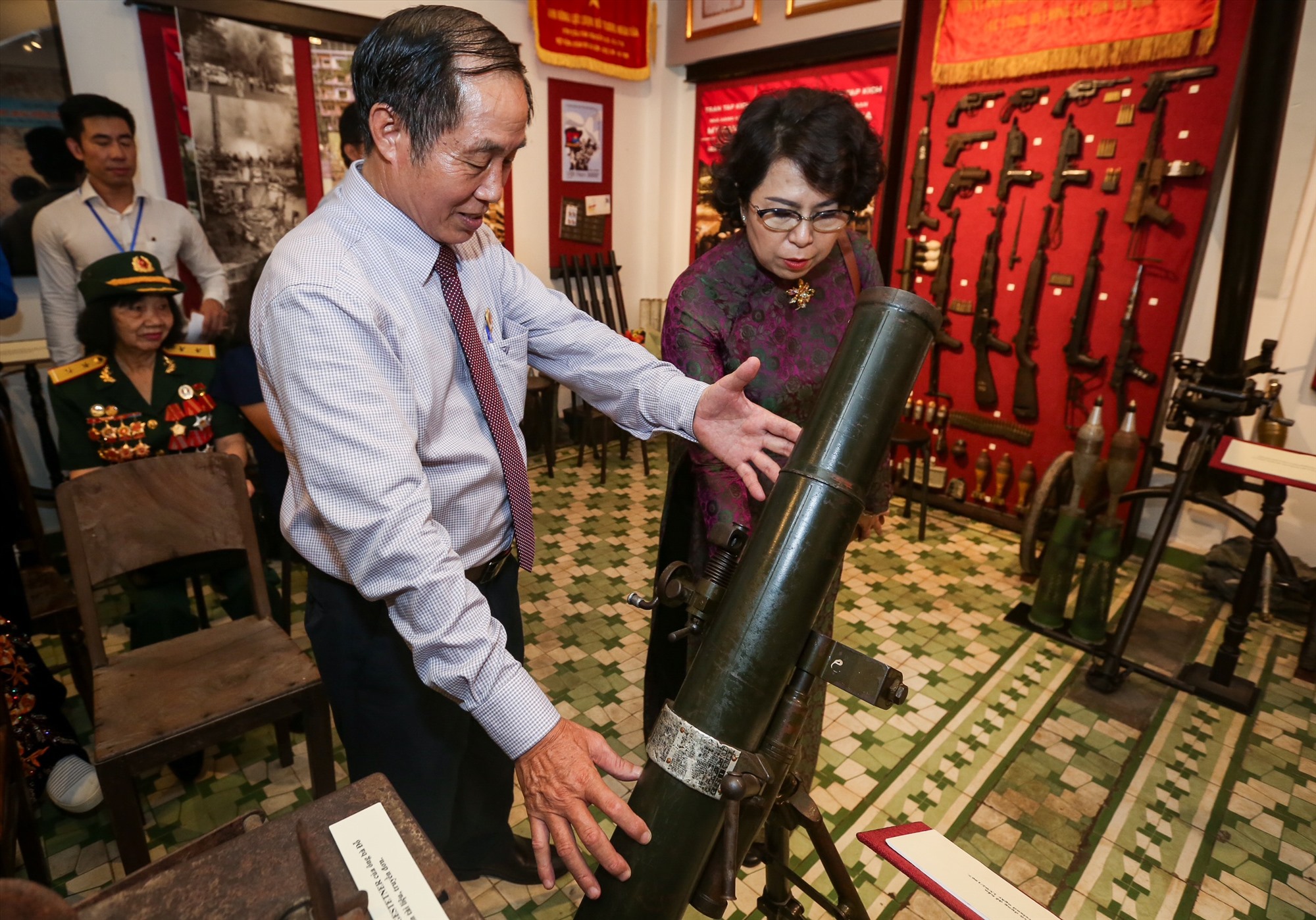 Ông và bà Tô Thị Bích Châu - Bí thư Quận uỷ Quận 1 tại buổi khánh thành Bảo tàng. Ảnh: Ngọc Ánh