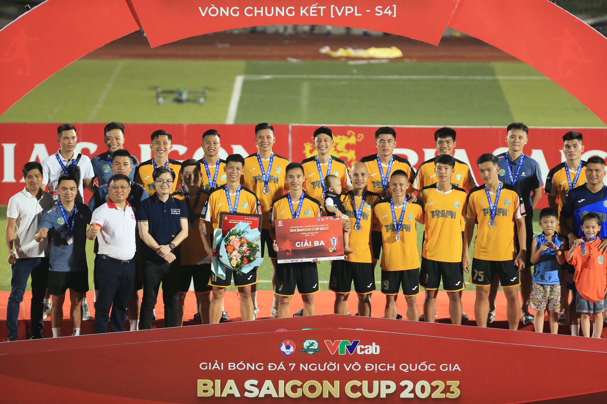 Trong trận tranh hạng Ba, Tùng Anh vượt qua Mobi với tỉ số 2-1 để giành Huy chương Đồng. Trong khi đó ở 2 trận phân hạng, An Biên giành hạng 5 sau chiến thắng trước Đạt Tín - SPT và Be Tong 26 Gia Lai đánh bại Bảy Núi 4-2 để giành hạng 7.