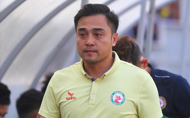 Huấn luyện viên Nguyễn Đức Thắng chia tay câu lạc bộ Bình Định