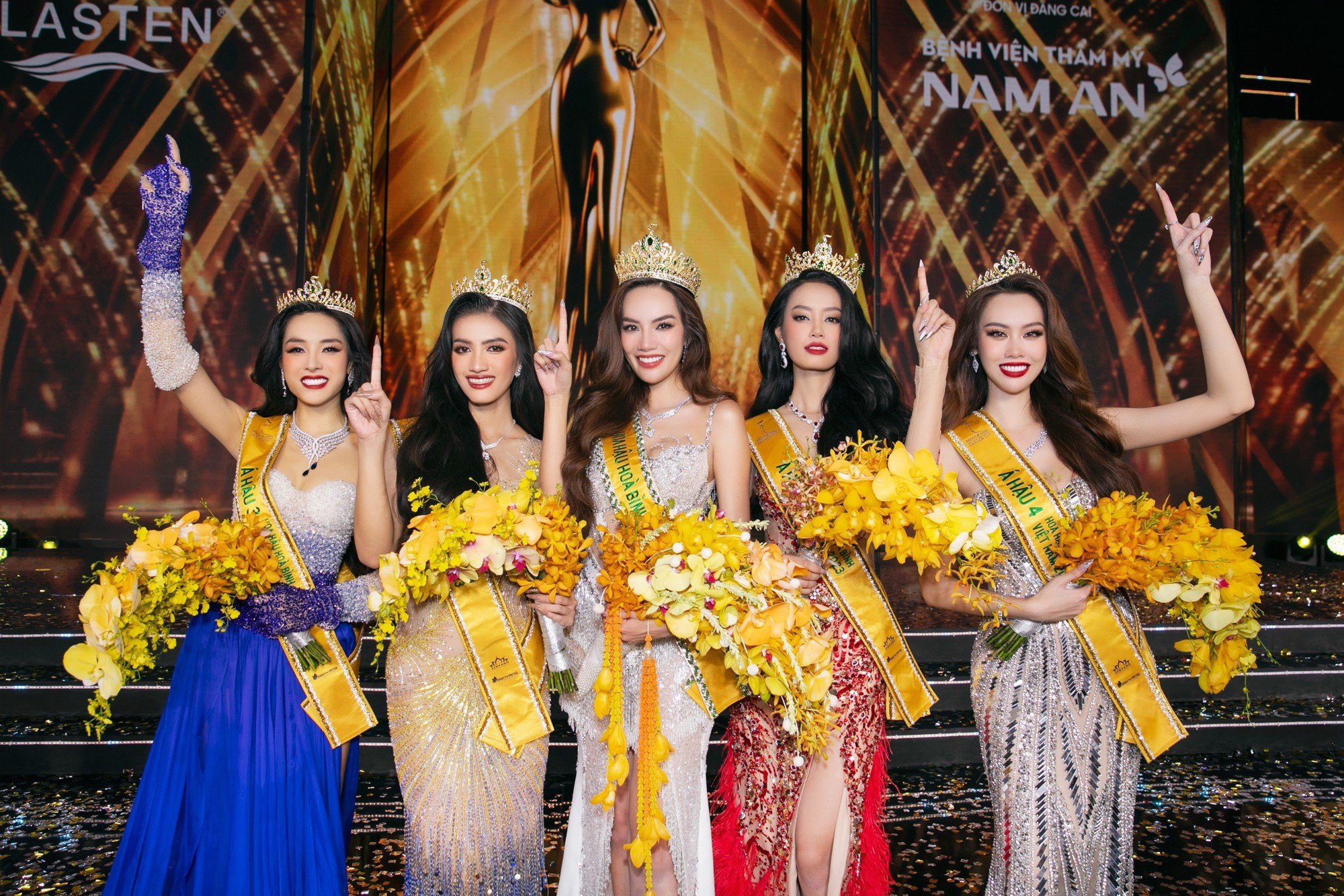 Top 5 Hoa hậu Hòa bình Việt Nam 2023 được đánh giá xứng đáng, làm hài lòng khán giả. Ảnh: SV