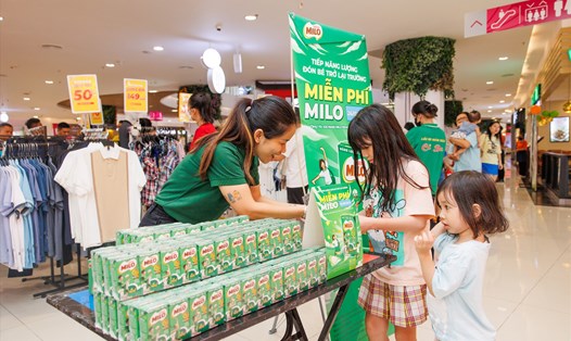 Nestlé MILO gửi tặng gần 3 triệu hộp MILO nhân ngày tựu trường của các em học sinh trên khắp cả nước. Ảnh: DN cung cấp