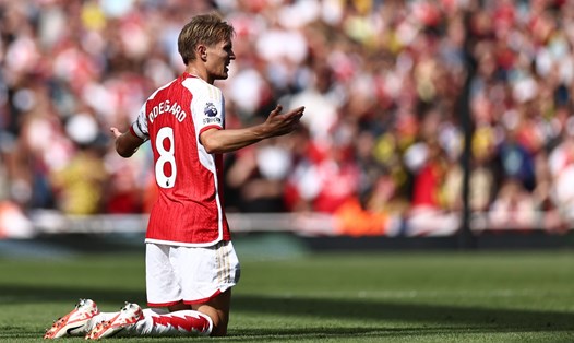 Arsenal chưa thật sự ổn khi hàng phòng ngự hay thua chóng vánh. Ảnh: AFP