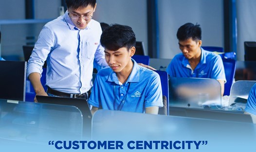 Khách hàng là trung tâm (Customer Centricity) là triết lý được CMC Telecom áp dụng trong 15 năm qua. Ảnh: CMC