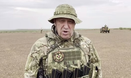 Ông trùm tập đoàn quân sự tư nhân Wagner Evgeny Prigozhin trong đoạn video phát biểu hôm 21.8. Ảnh chụp màn hình