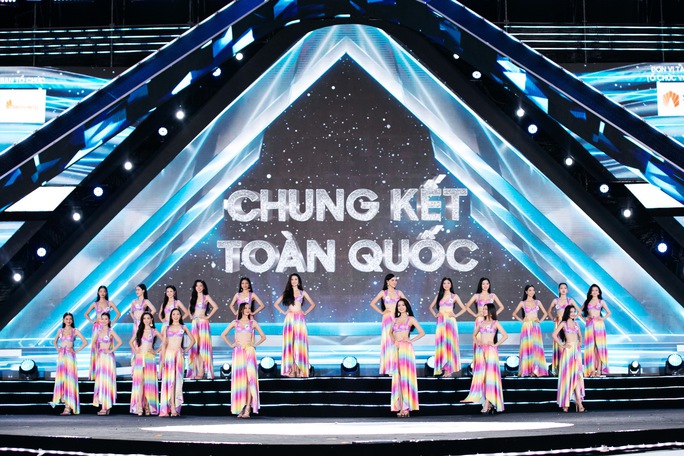 Cuộc thi Miss World Việt Nam 2023 gặp sóng gió khi tân hoa hậu liên tục ứng xử vụng về trước truyền thông. Ảnh: SV