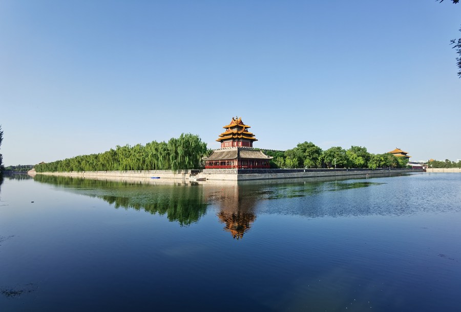 Bầu trời trong xanh ở Bắc Kinh, Trung Quốc, ngày 2.8.2020. Ảnh: Xinhua