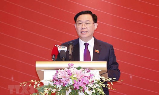  Chủ tịch Quốc hội Vương Đình Huệ phát biểu tại Diễn đàn Chính sách Đối ngoại Việt Nam - Indonesia. Ảnh: TTXVN