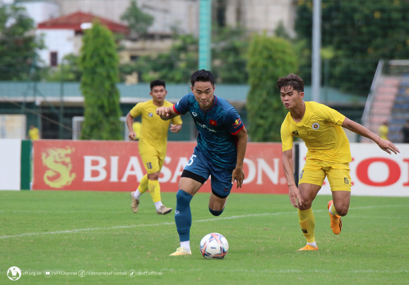 Đến phút 86, Lê Đình Long Vũ có pha thoát xuống tốc độ rồi hạ thủ thành U21 Hà Nội trong thế đối mặt, ấn định chiến thắng 2-1 cho U23 Việt Nam.