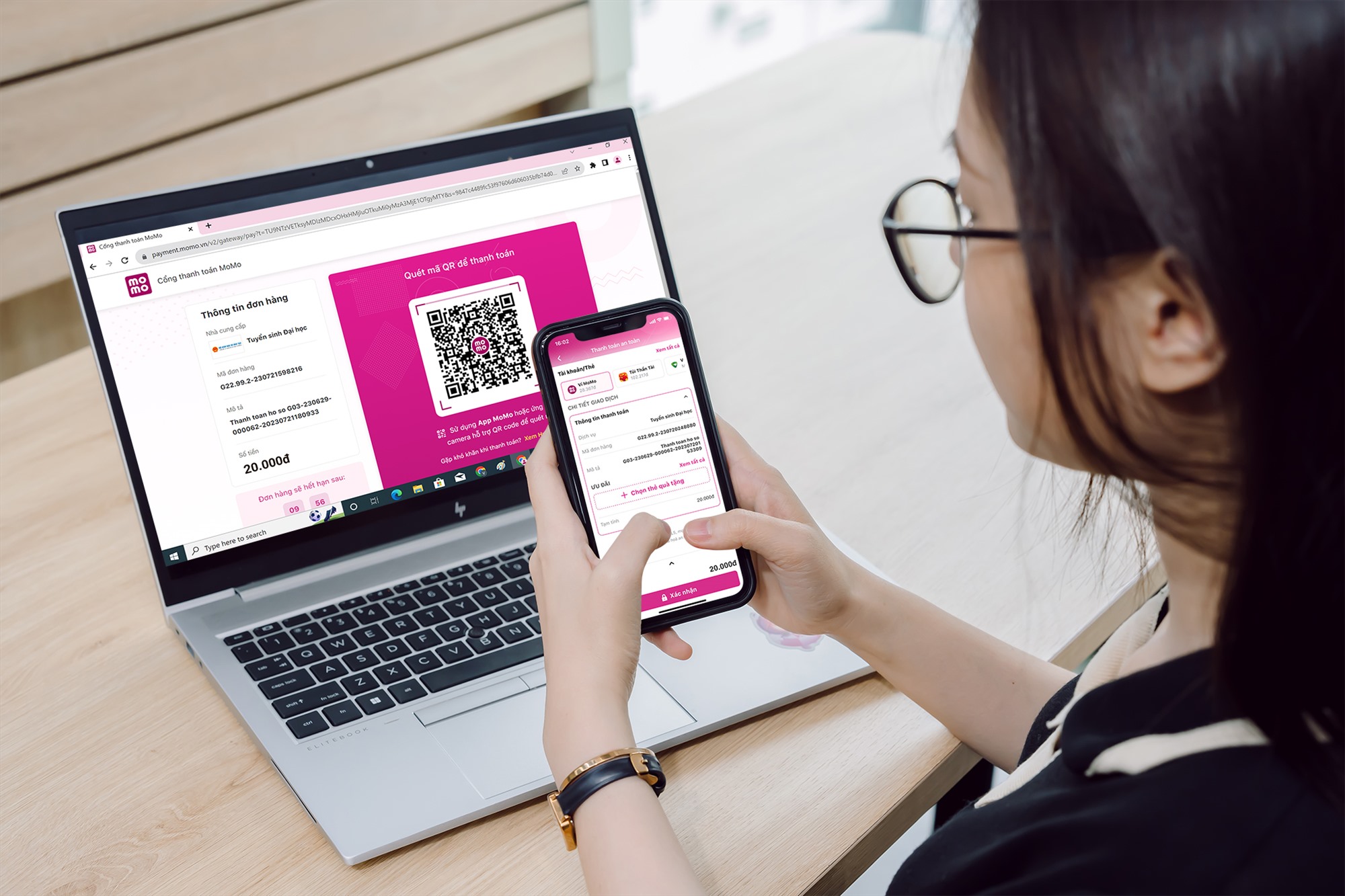 Nộp lệ phí xét tuyển đại học, cao đẳng 2023 bằng MoMo. Ảnh: DN cung cấp